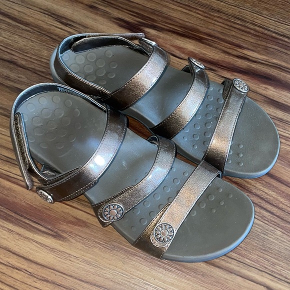 COPY - Vionic Cathy Women W Open-Toe Synthetic Bronze Slingback Sandal - Picture 5 of 11